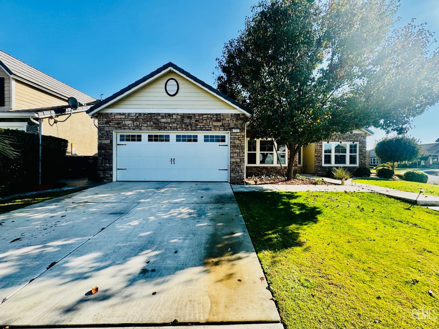 5702 Morning Breeze Street — photo 3