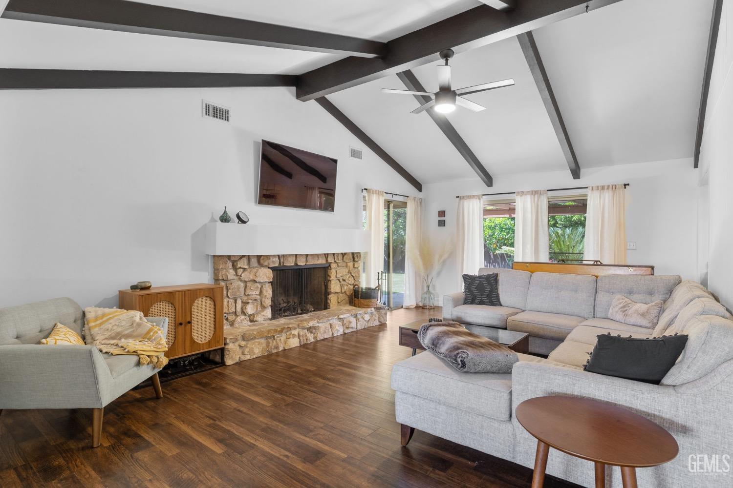 2513 Elm Street — photo 18