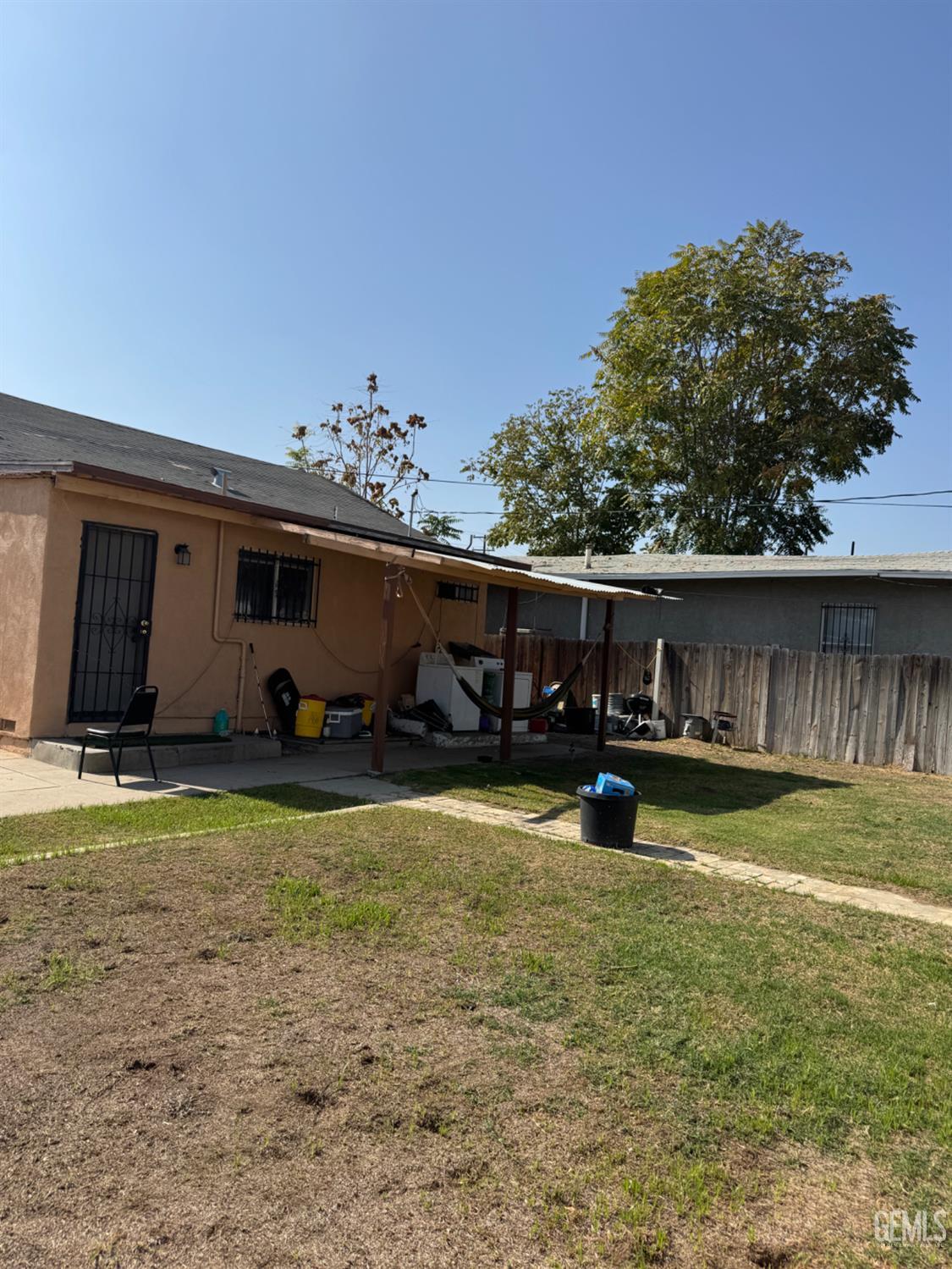 1032 E 19th Street — photo 3