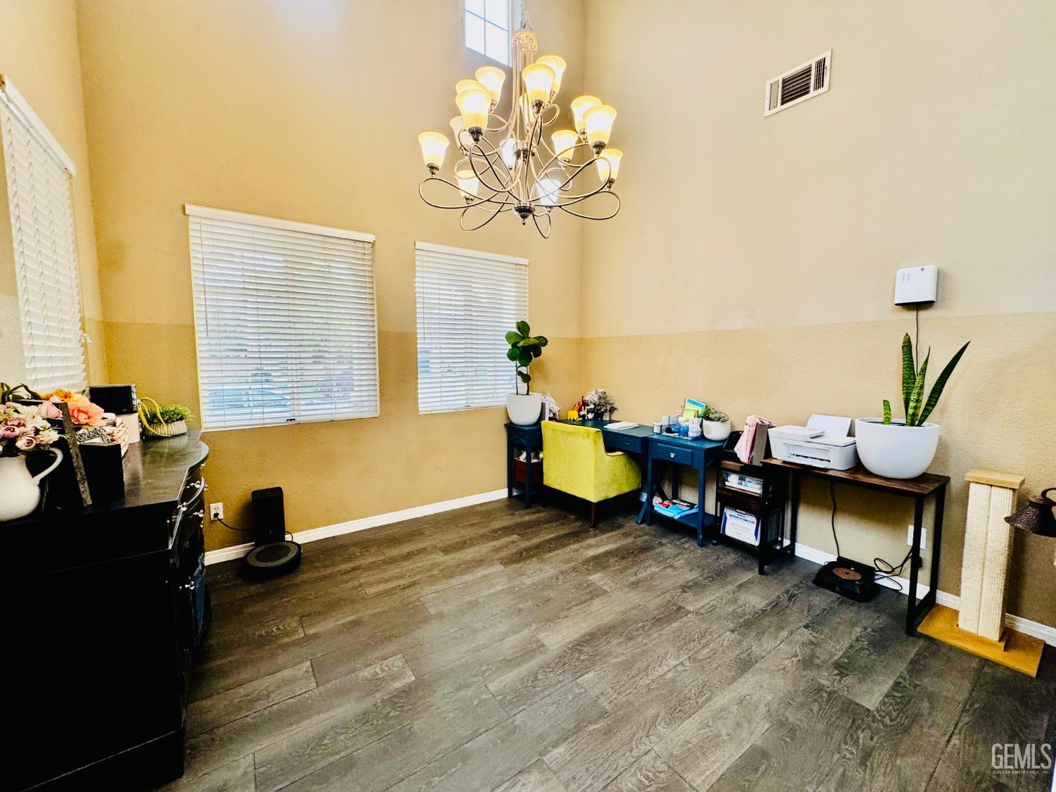 11206 Baltra Way — photo 9