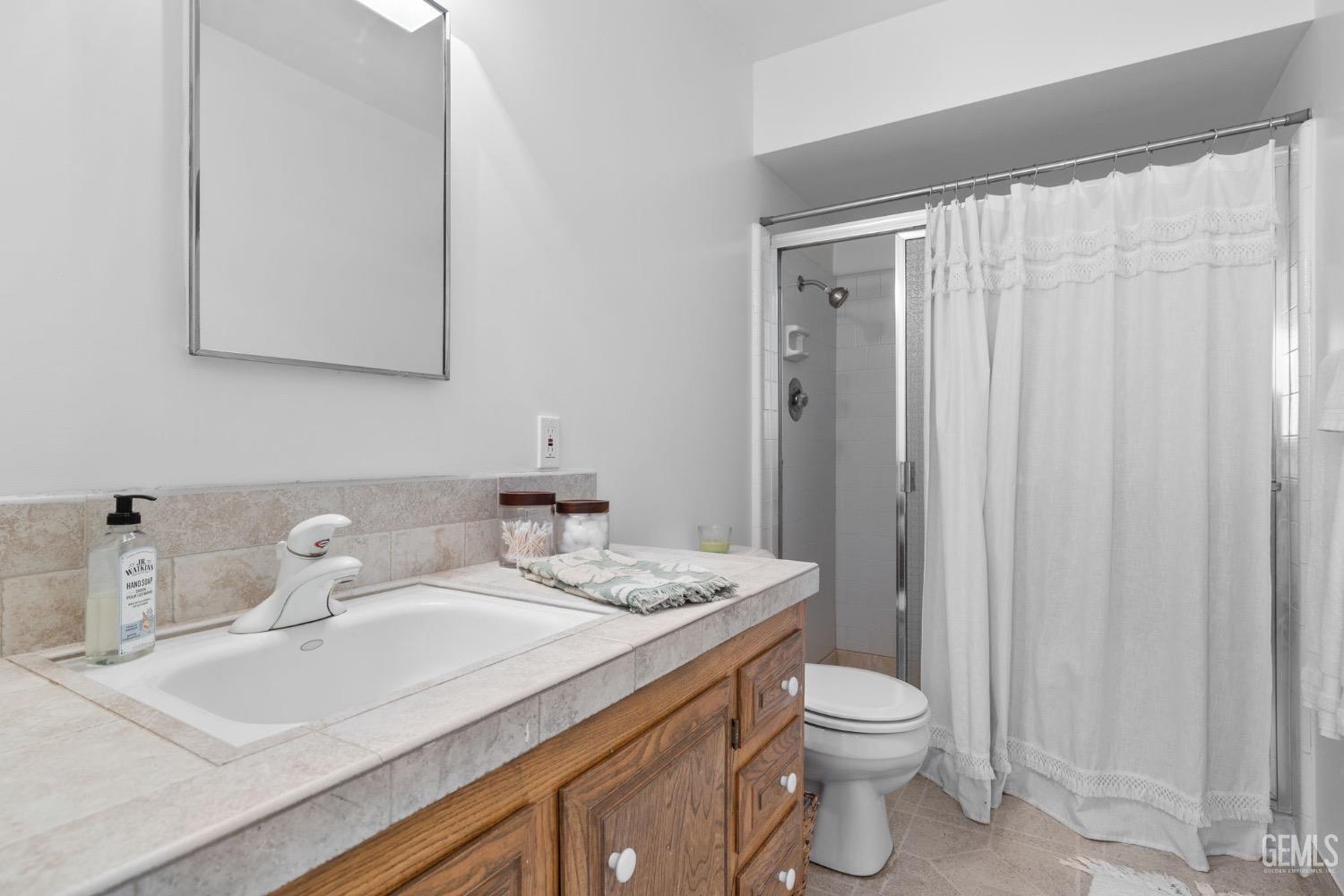 2513 Elm Street — photo 36
