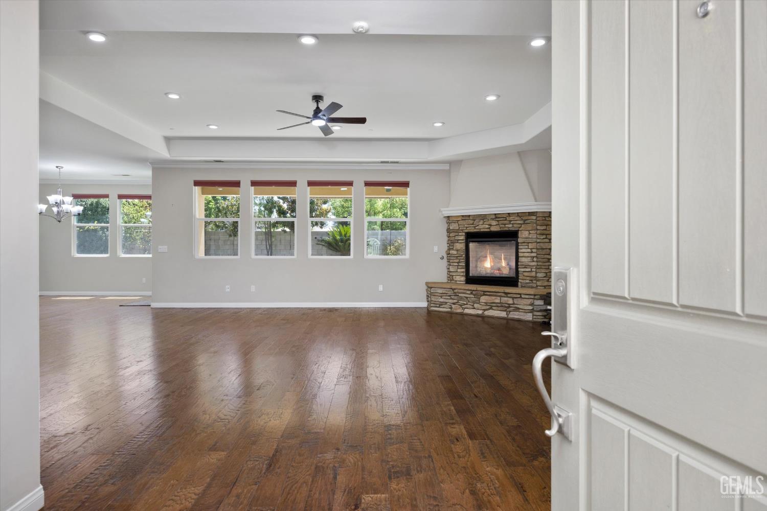11009 Strathaven Street — photo 13