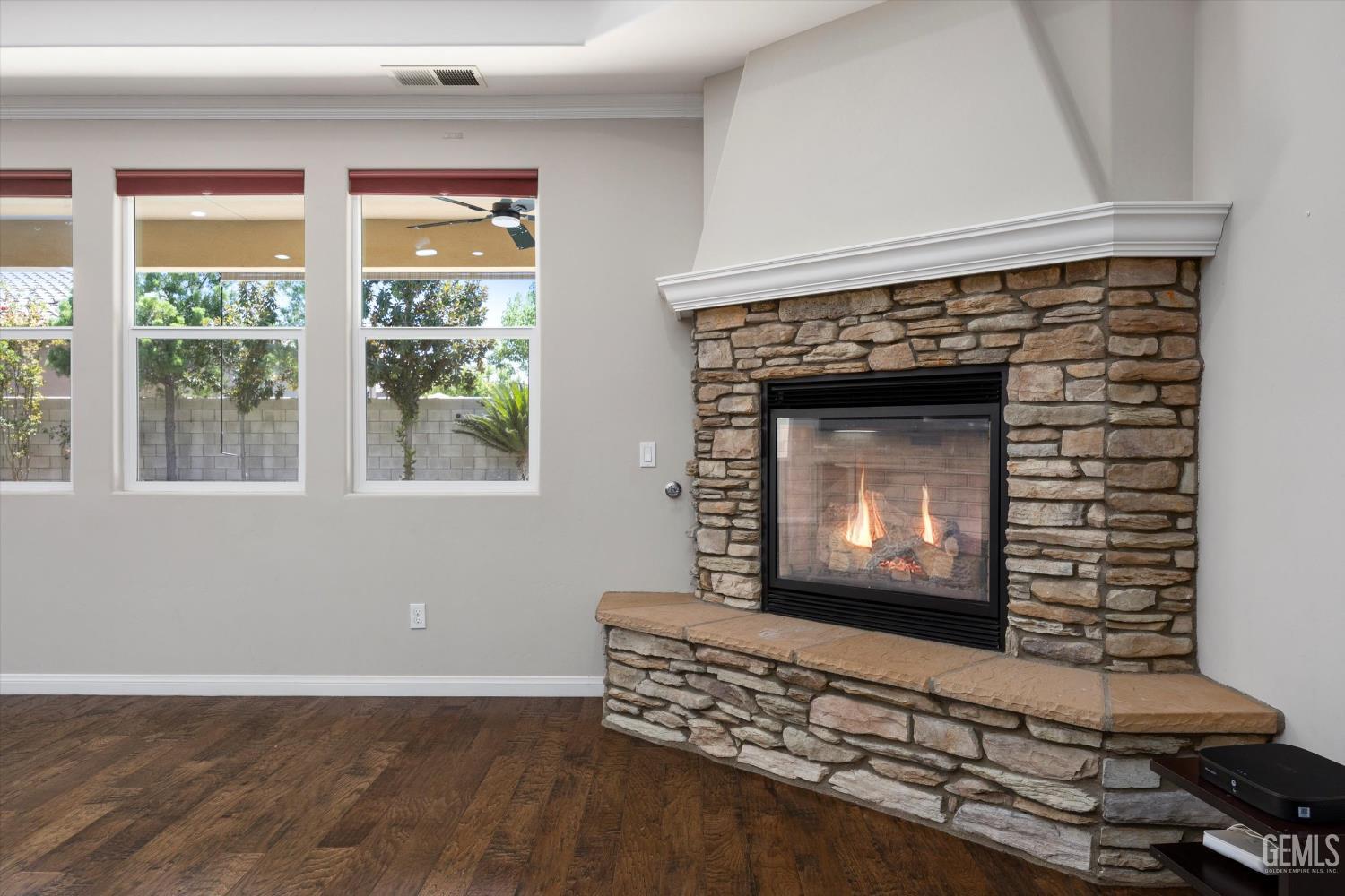 11009 Strathaven Street — photo 16