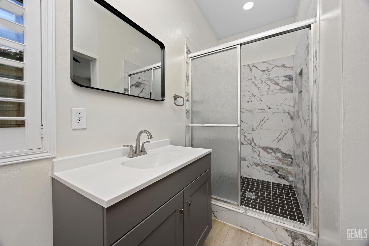 11009 Strathaven Street — photo 42