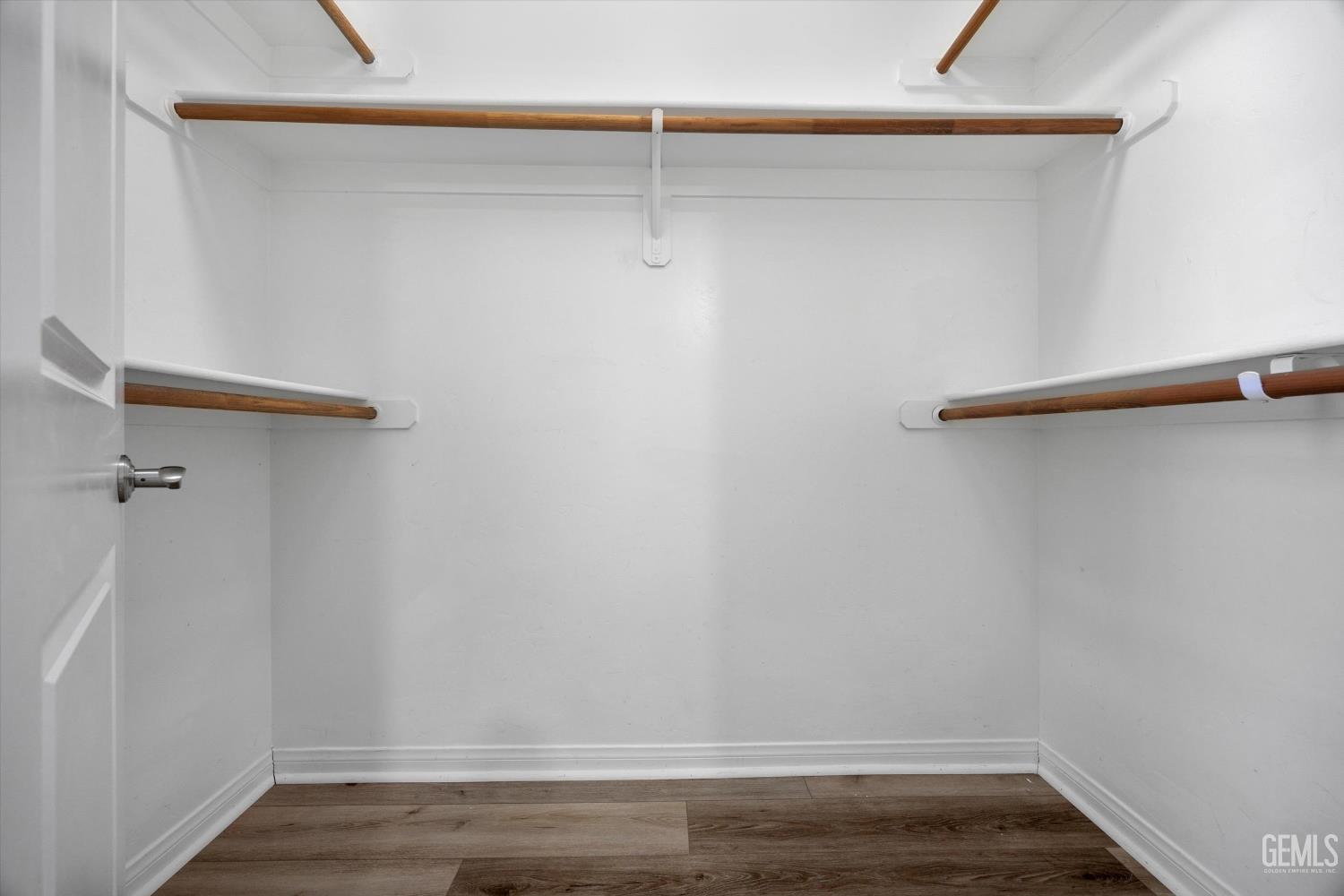 11009 Strathaven Street — photo 39