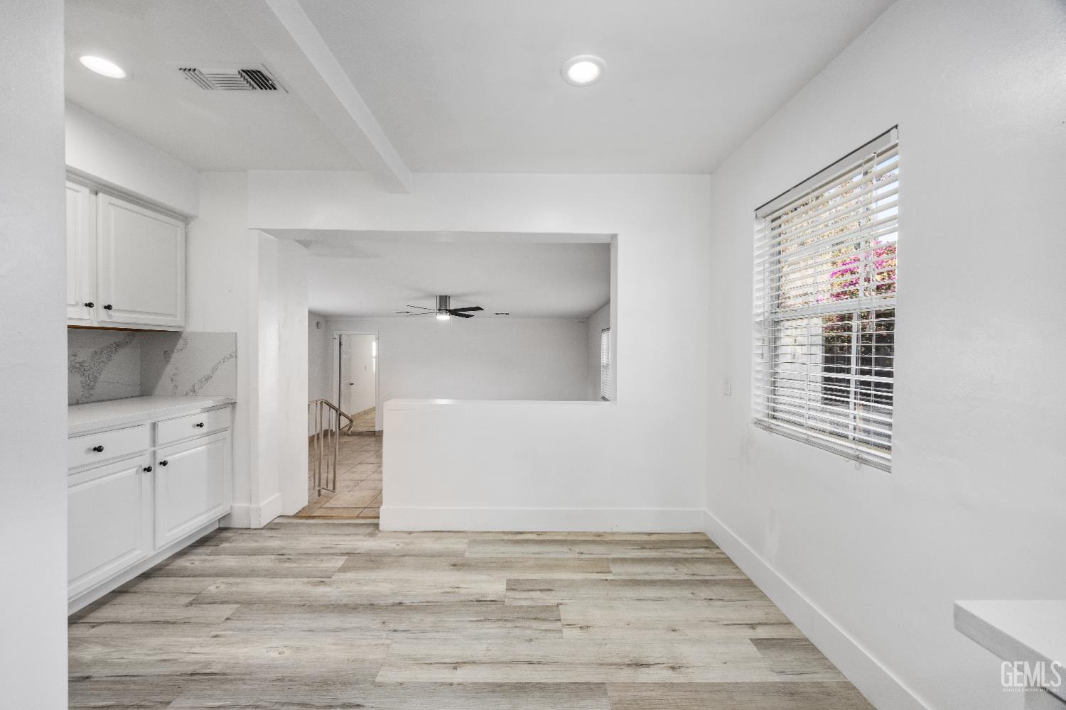 3028 Spruce Street — photo 17