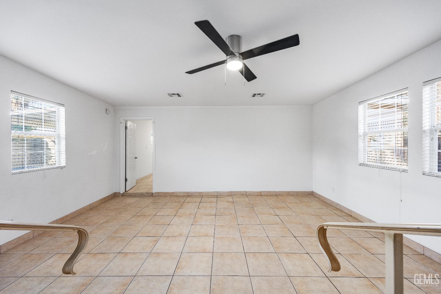 3028 Spruce Street — photo 18