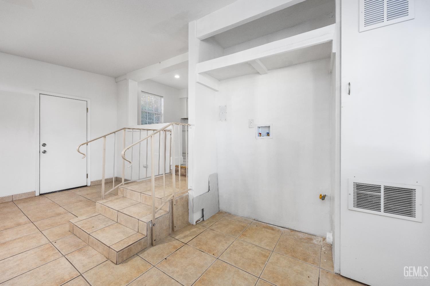 3028 Spruce Street — photo 19