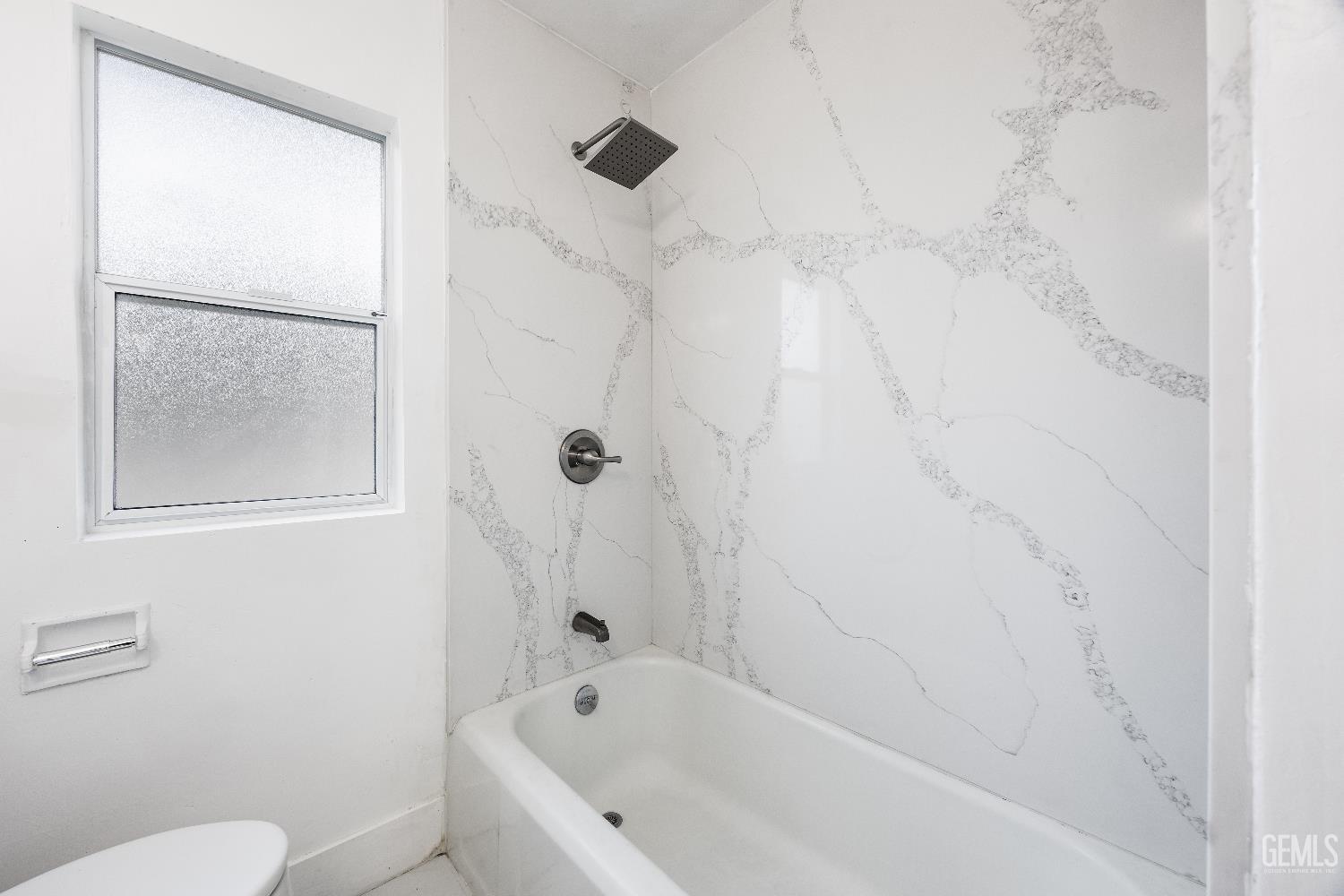 3028 Spruce Street — photo 26