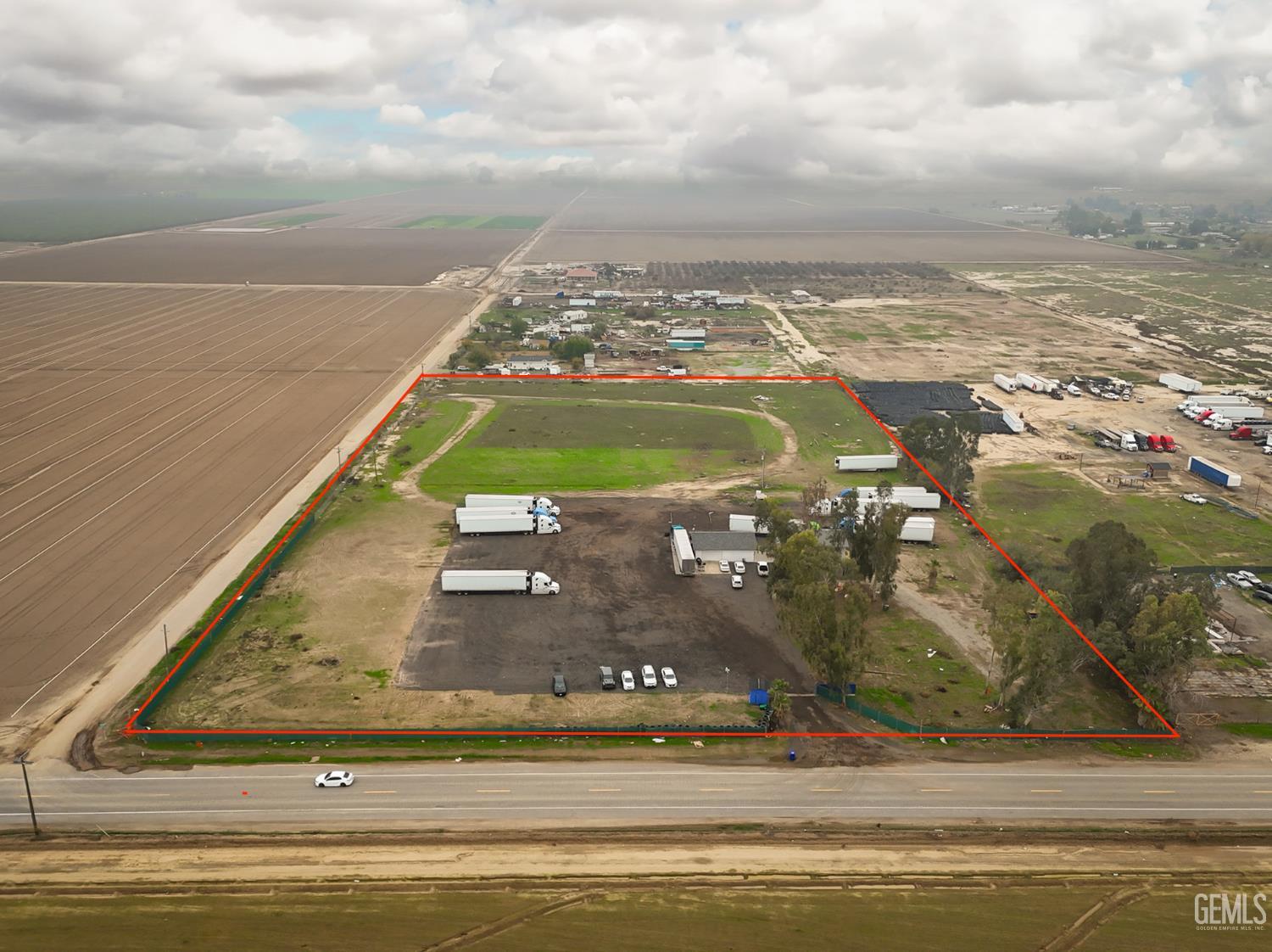 Photo of 4359 Di Giorgio Road, Bakersfield, CA 93307