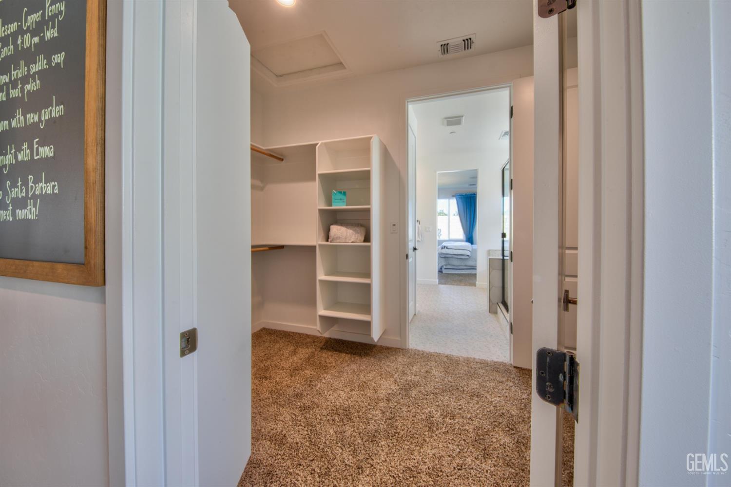 11001 Quentari Avenue — photo 10