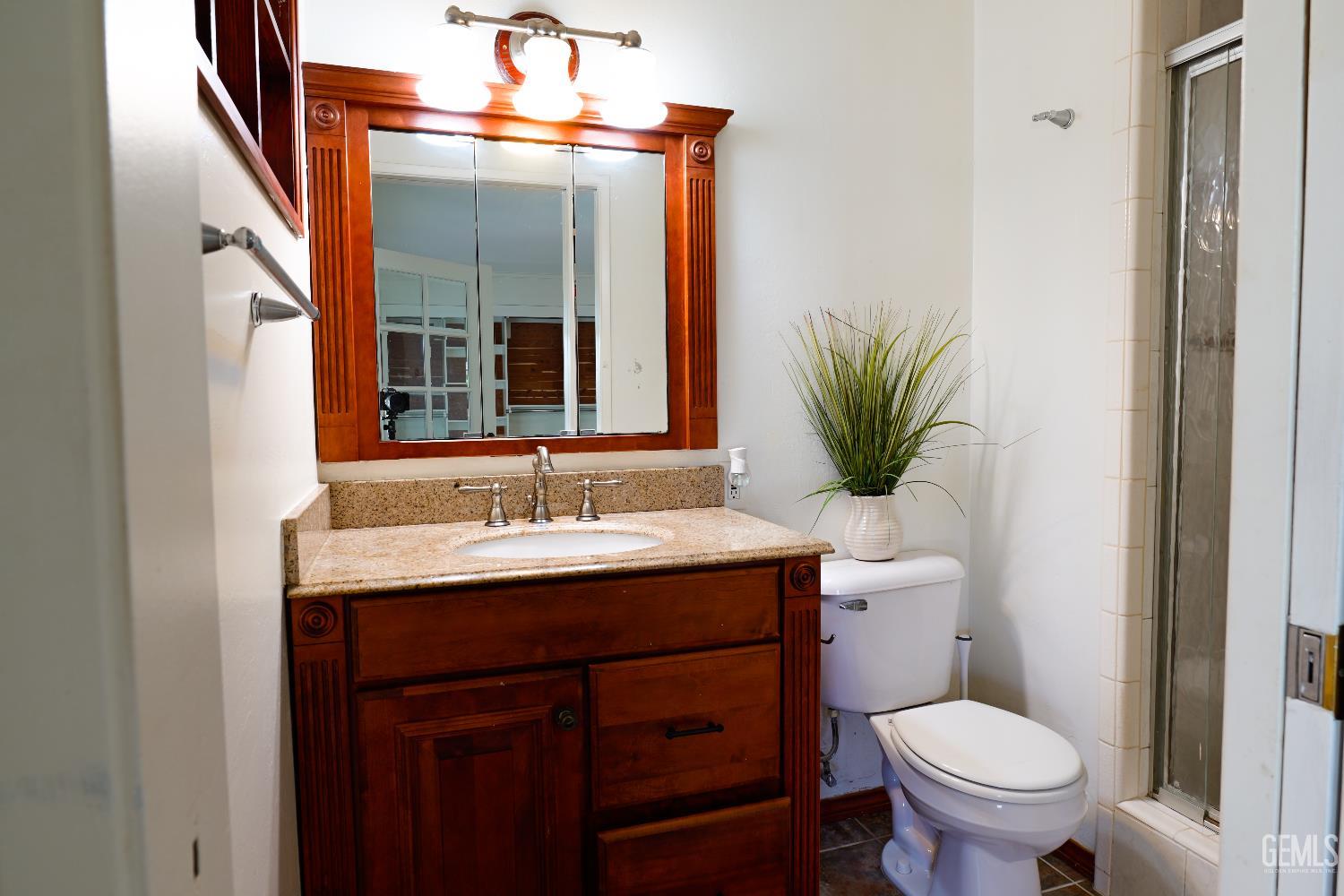 5909 Ashwood Street — photo 28
