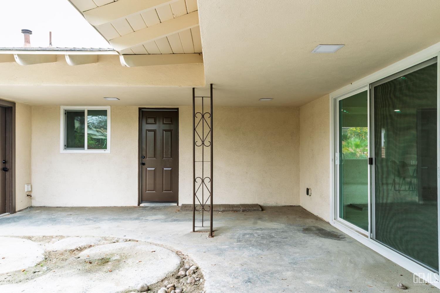 3136 Saratoga Street — photo 23