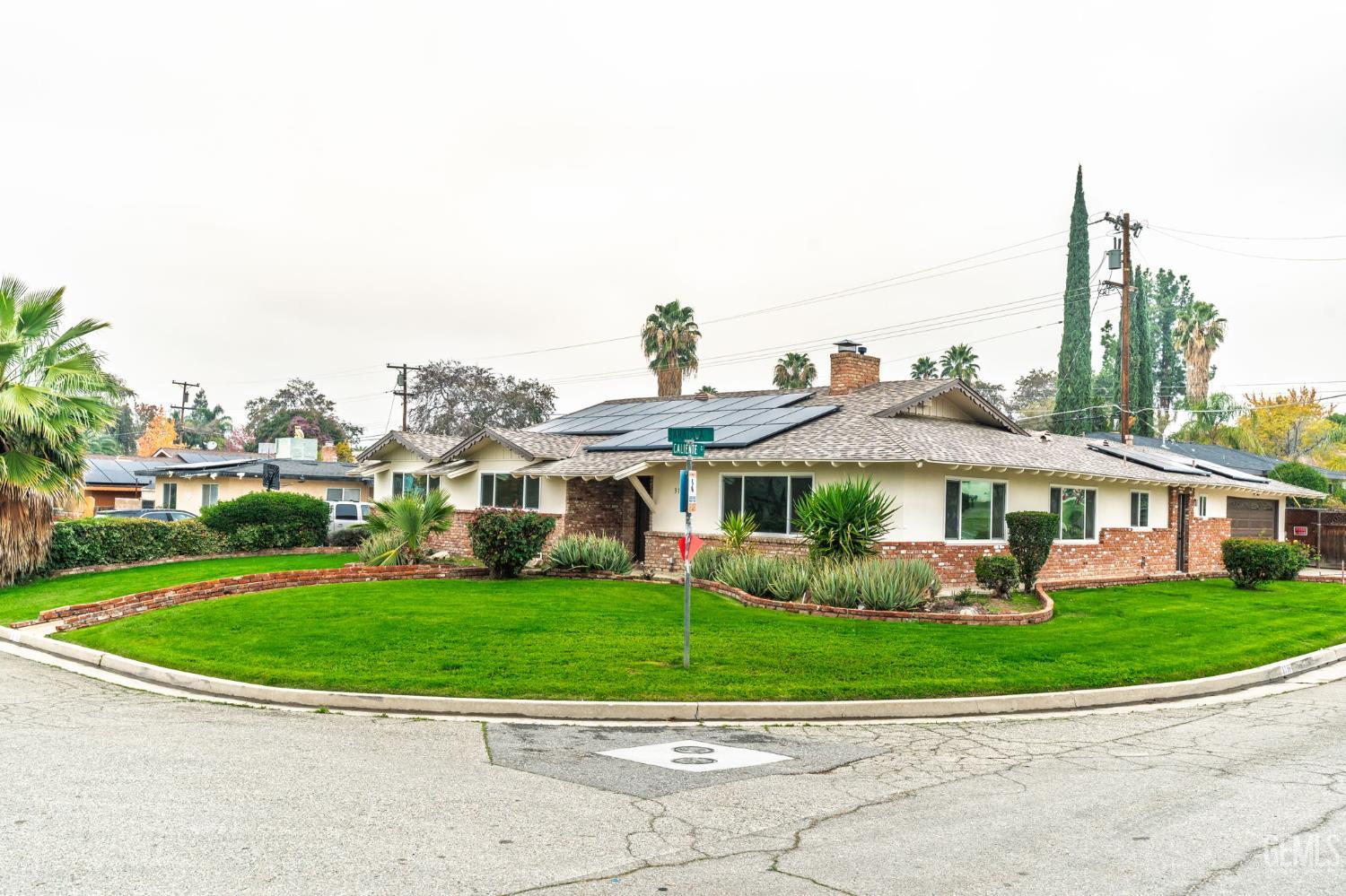 3136 Saratoga Street — photo 3