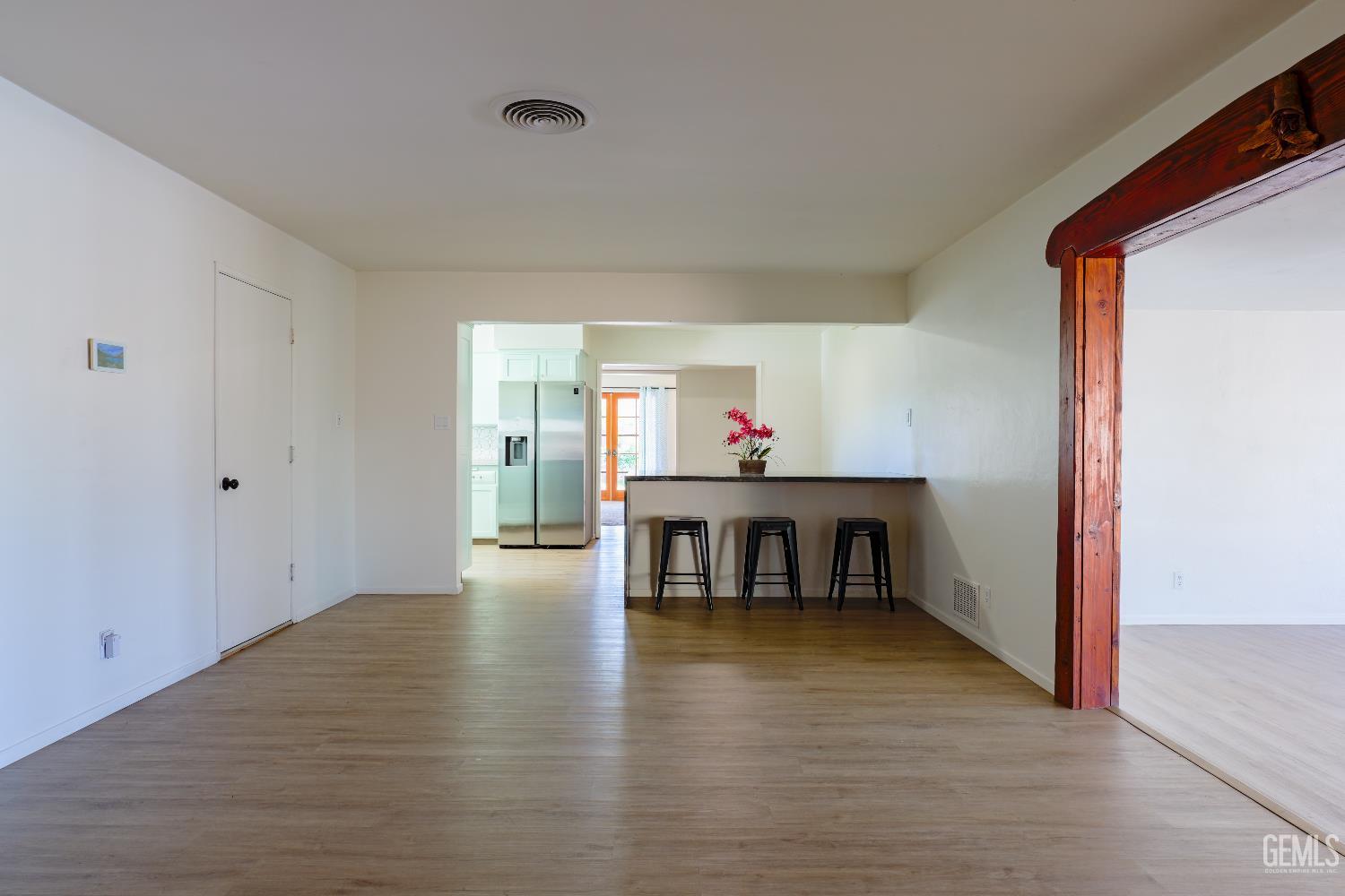 5909 Ashwood Street — photo 20