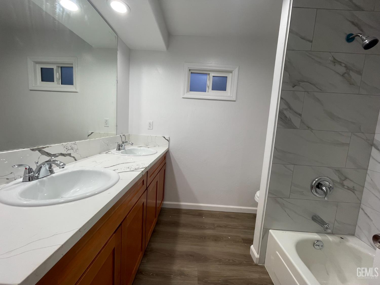 16 Torrey Pine Lane — photo 12