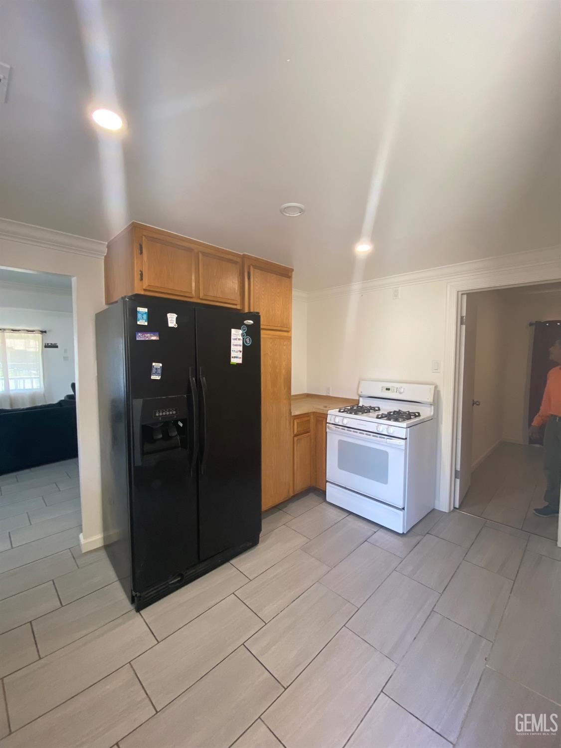 900 33 Street — photo 11