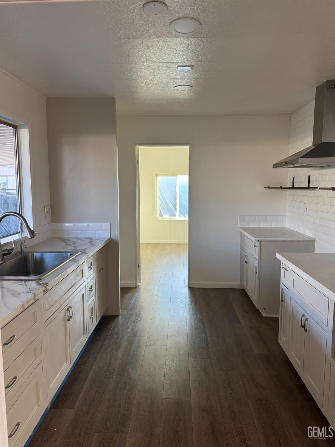 3535 Stine Road — photo 9