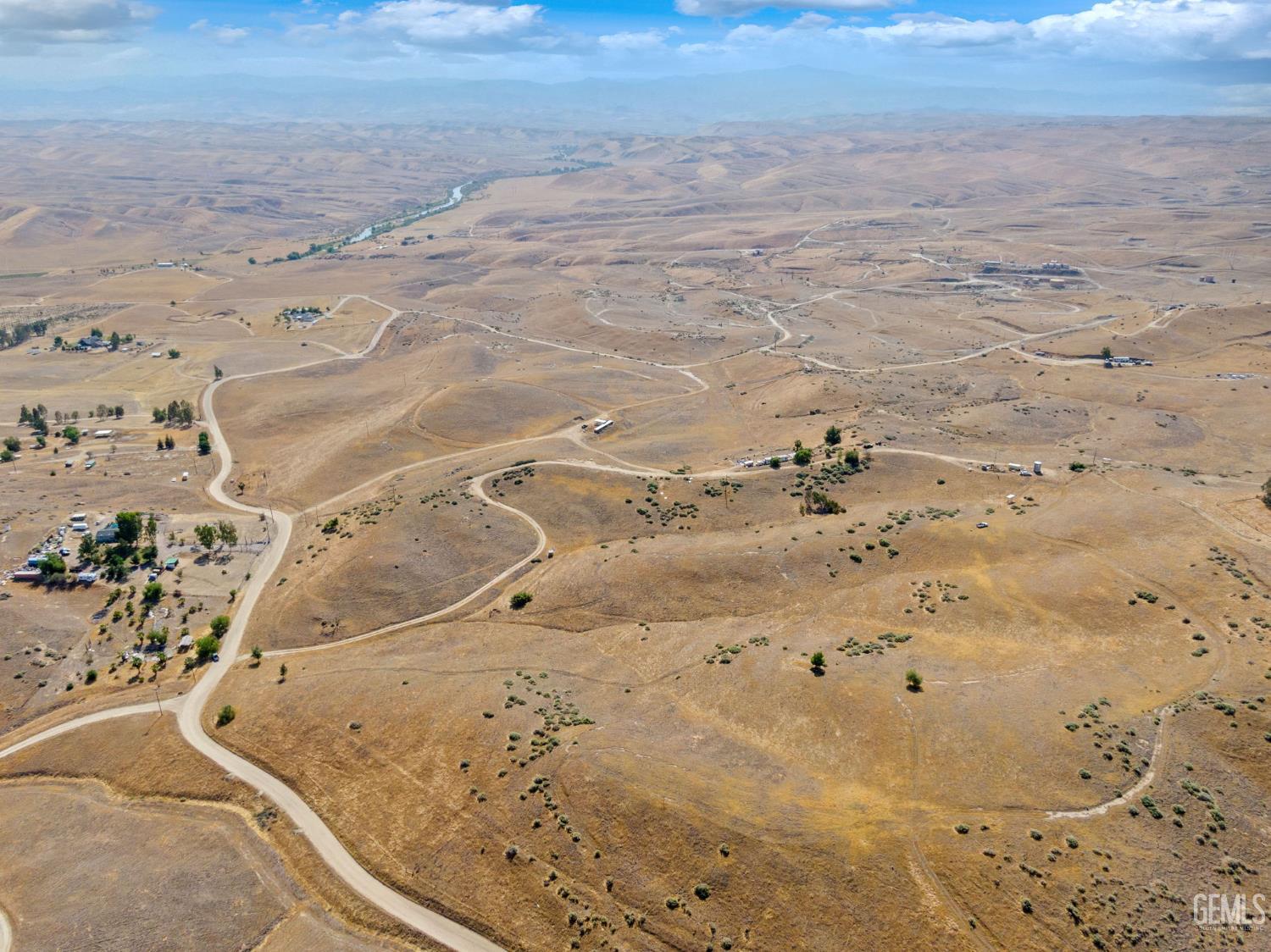 Emigrant Pass Rd — photo 9