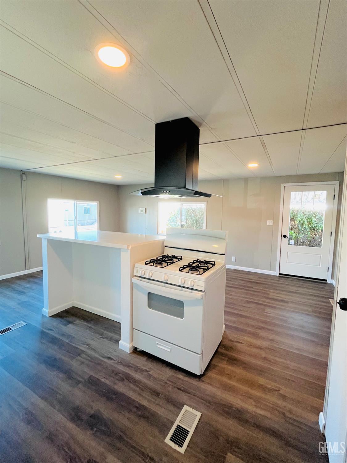 144 Torrey Pines Lane — photo 10