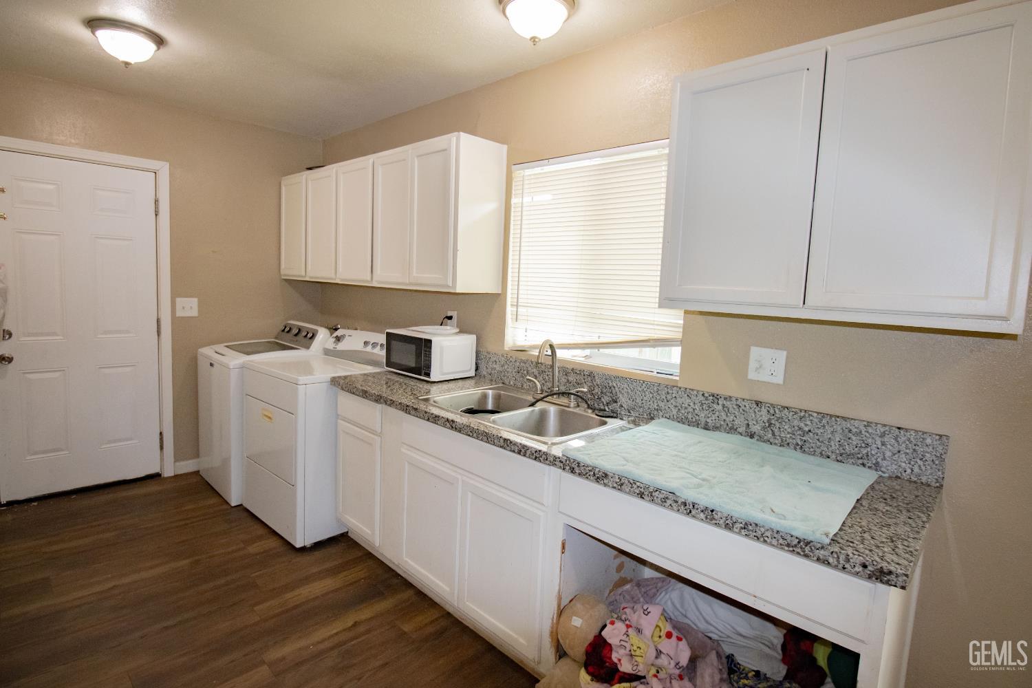 3013 Cornell Street — photo 10
