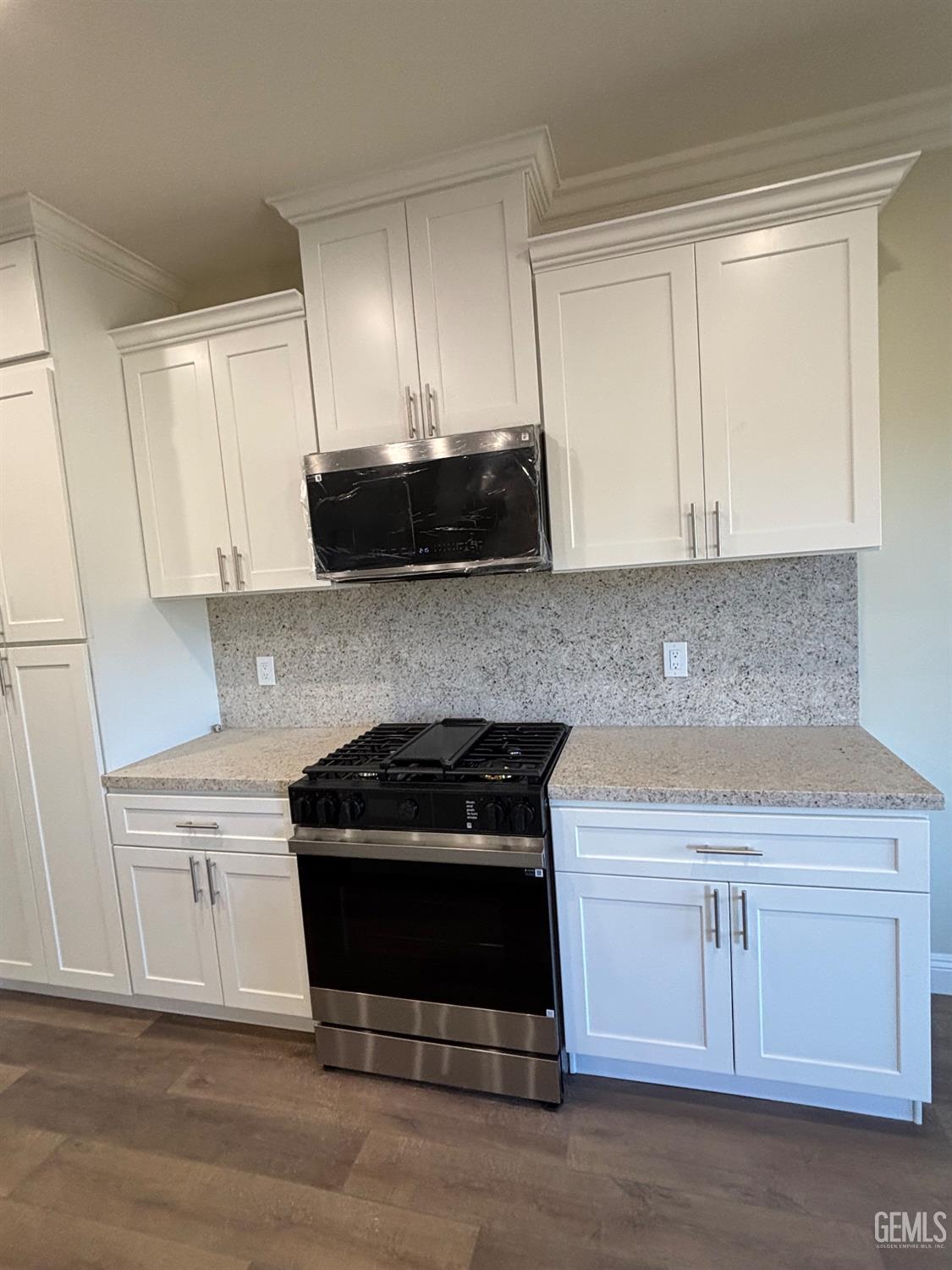 21831 San Gabriel Drive — photo 9