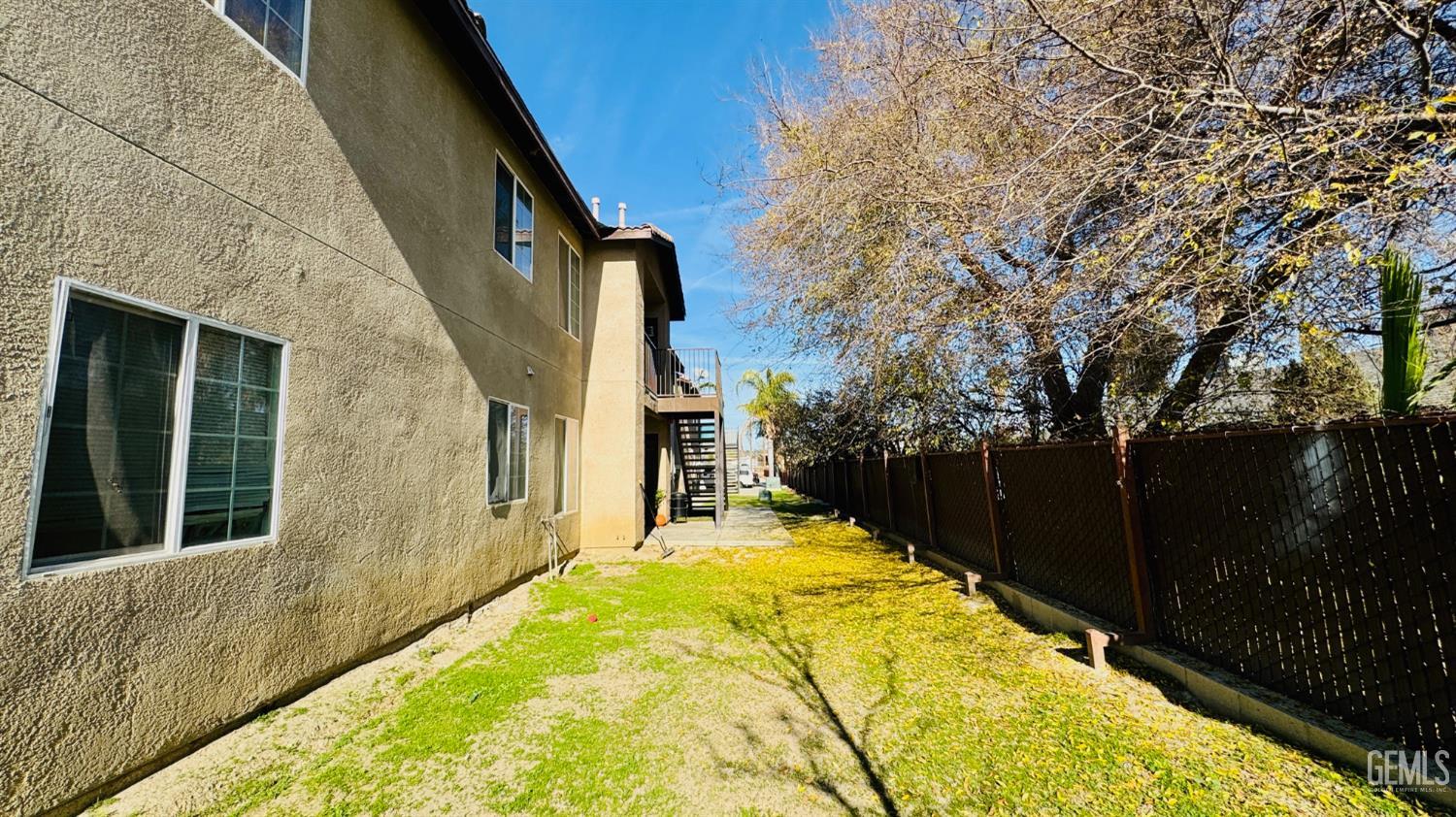 3017 Potomac Avenue — photo 13