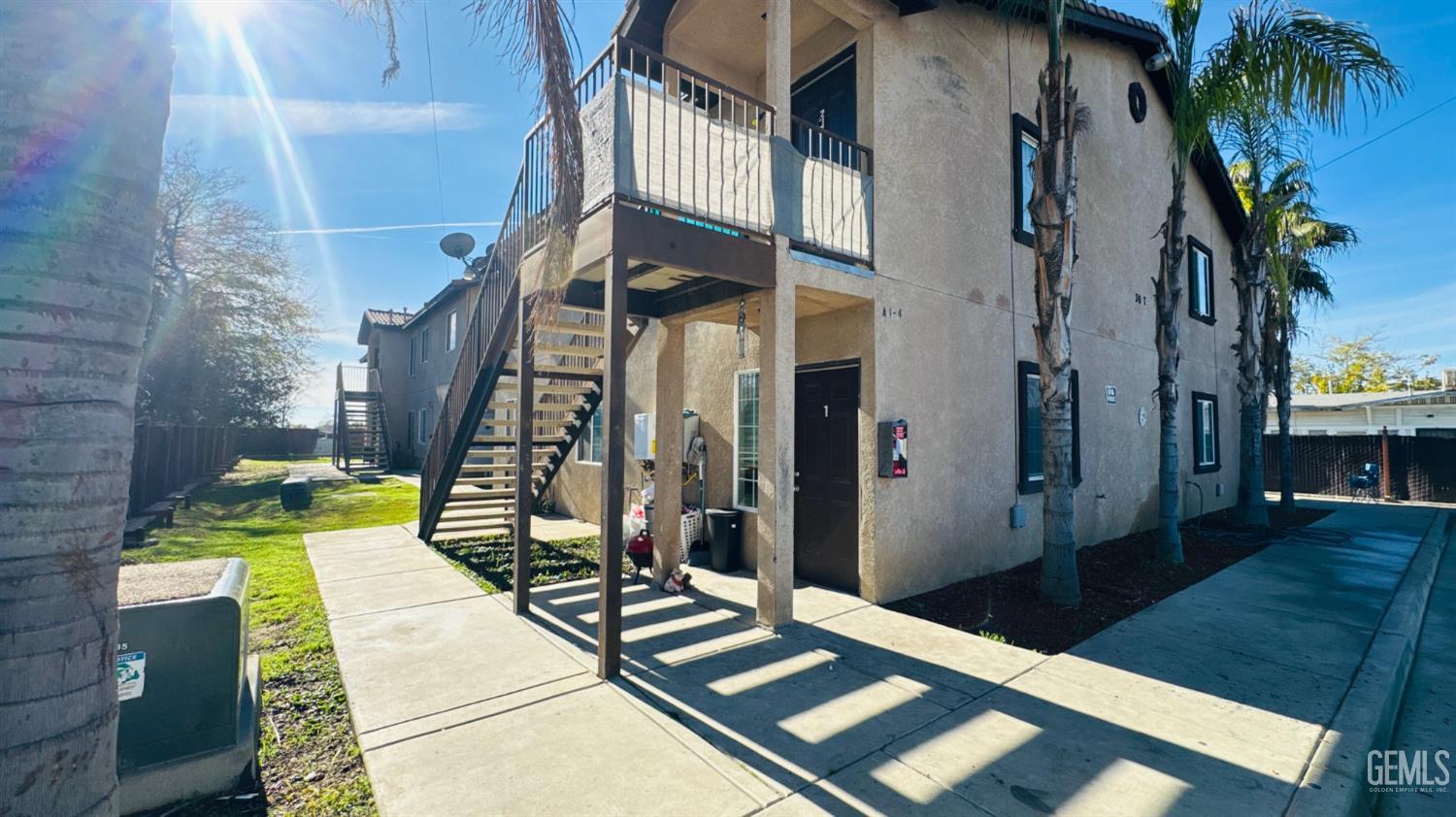 3017 Potomac Avenue — photo 5