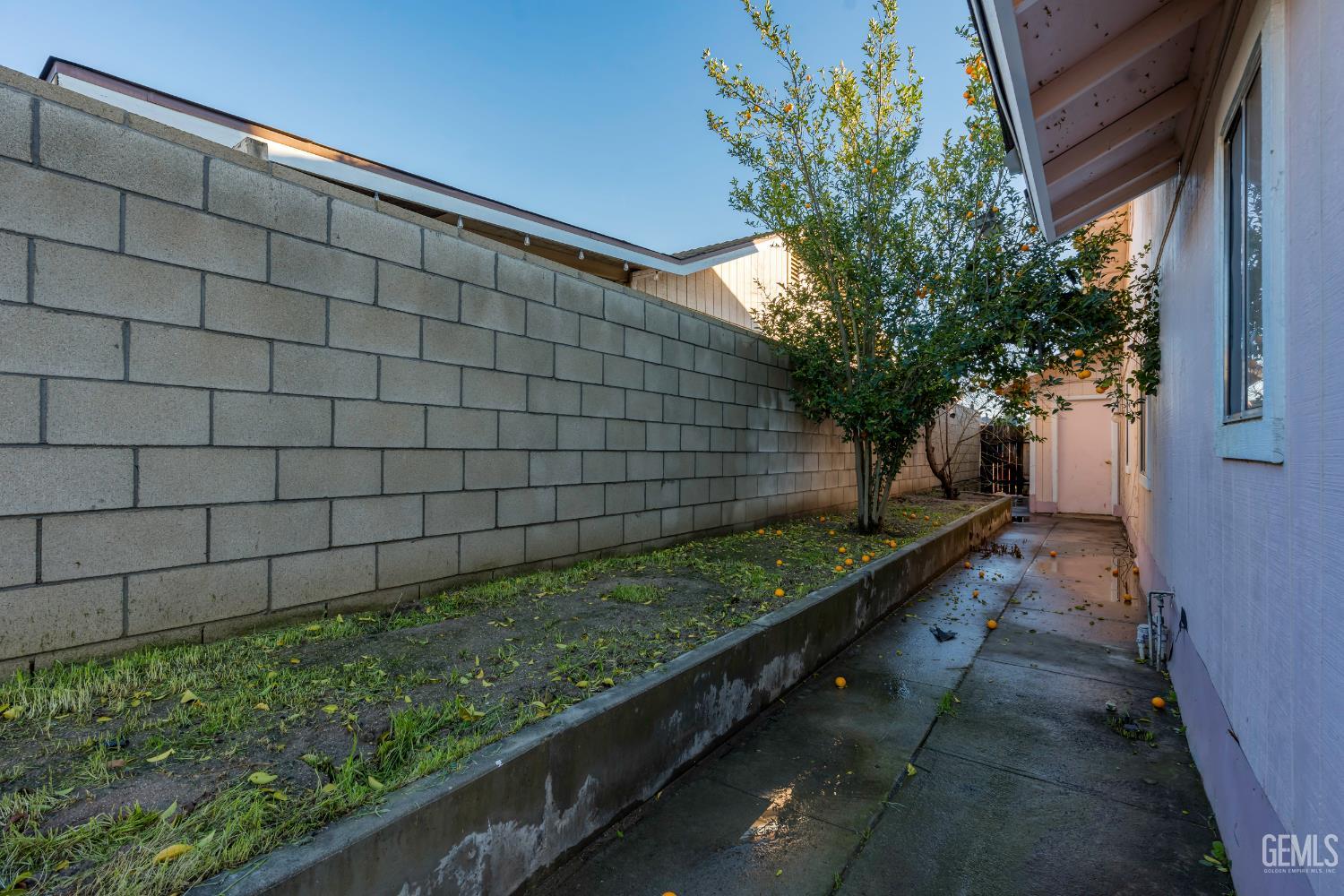 2203 19th Avenue, Delano, CA 93215 — photo 35