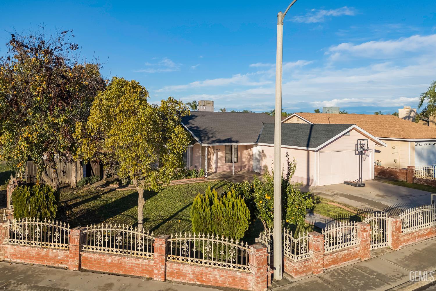 2203 19th Avenue, Delano, CA 93215 — photo 4