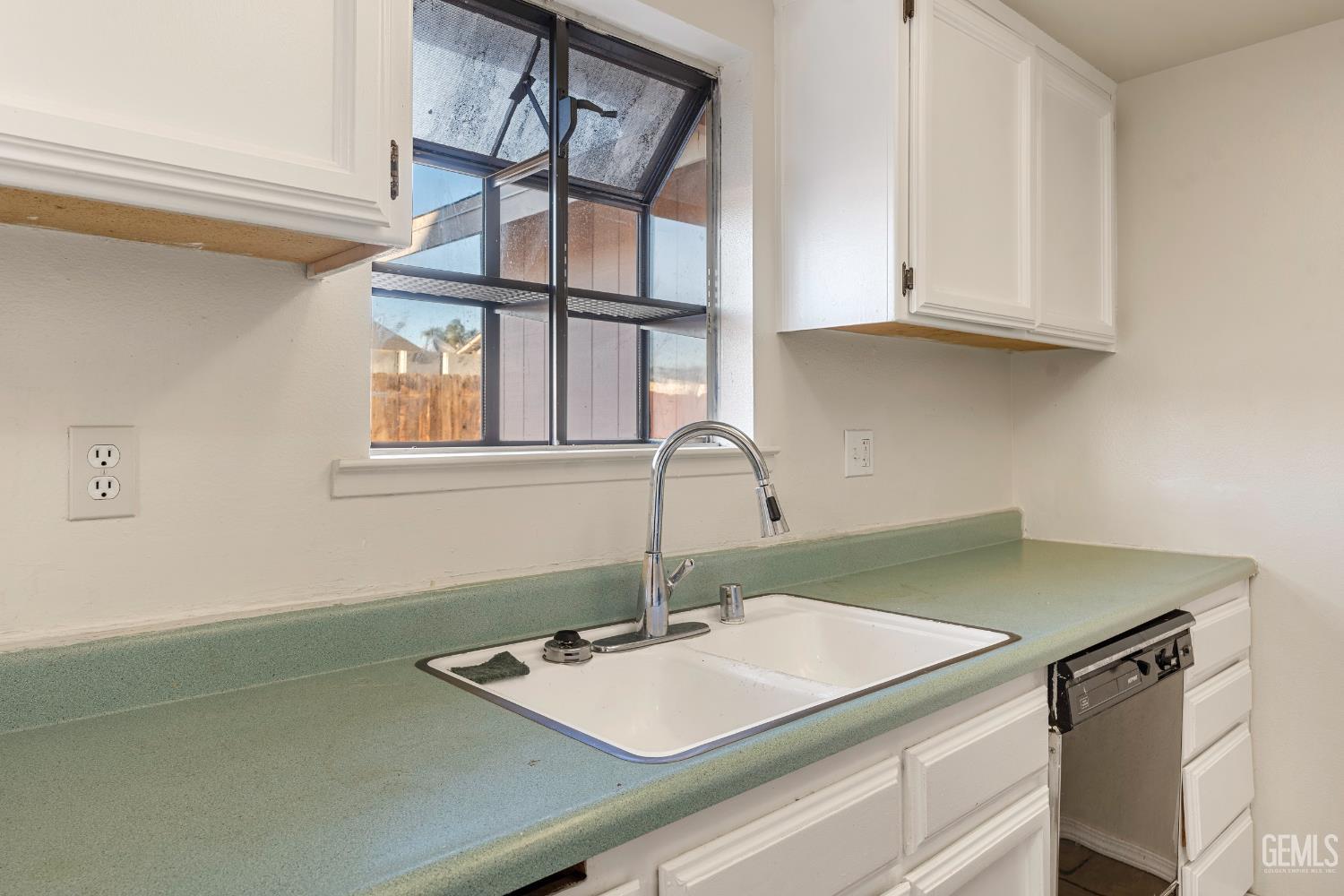 2203 19th Avenue, Delano, CA 93215 — photo 14