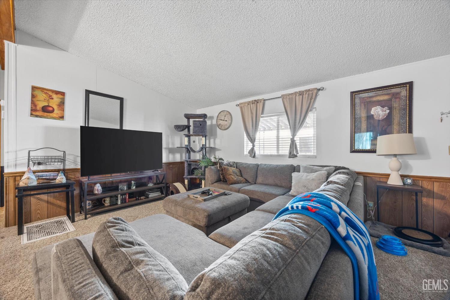 1301 Taft Highway — photo 8