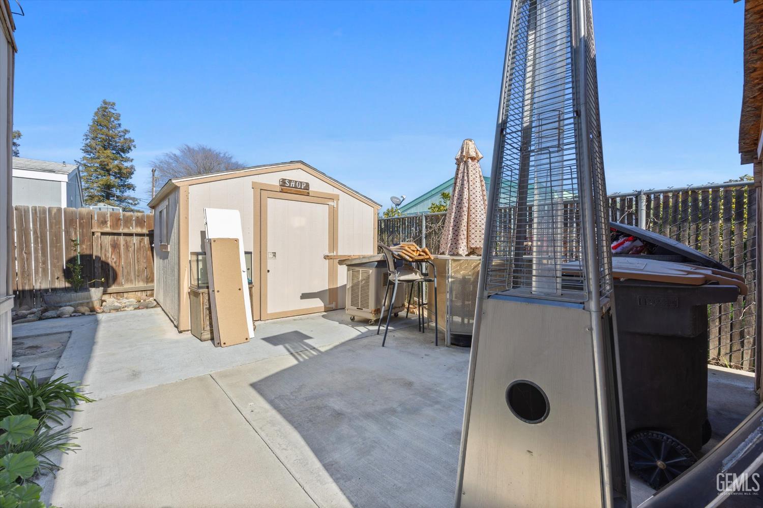 1301 Taft Highway — photo 23