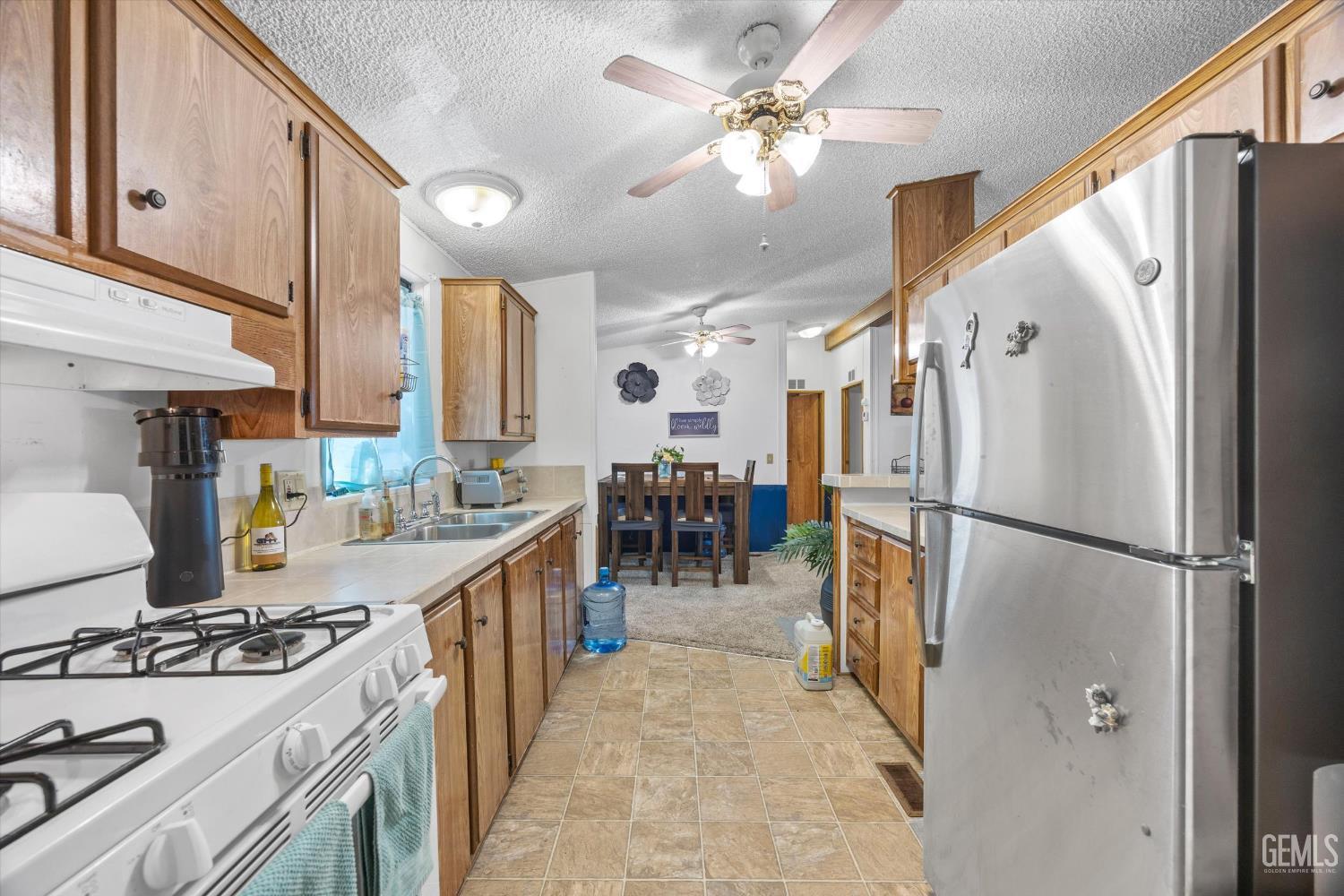 1301 Taft Highway — photo 16