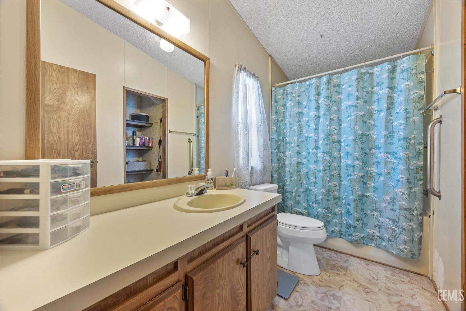 1301 Taft Highway — photo 17