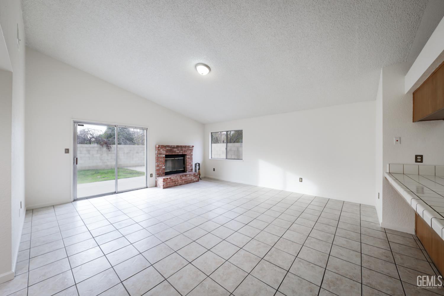 4613 Black Rock Mountain Court — photo 16