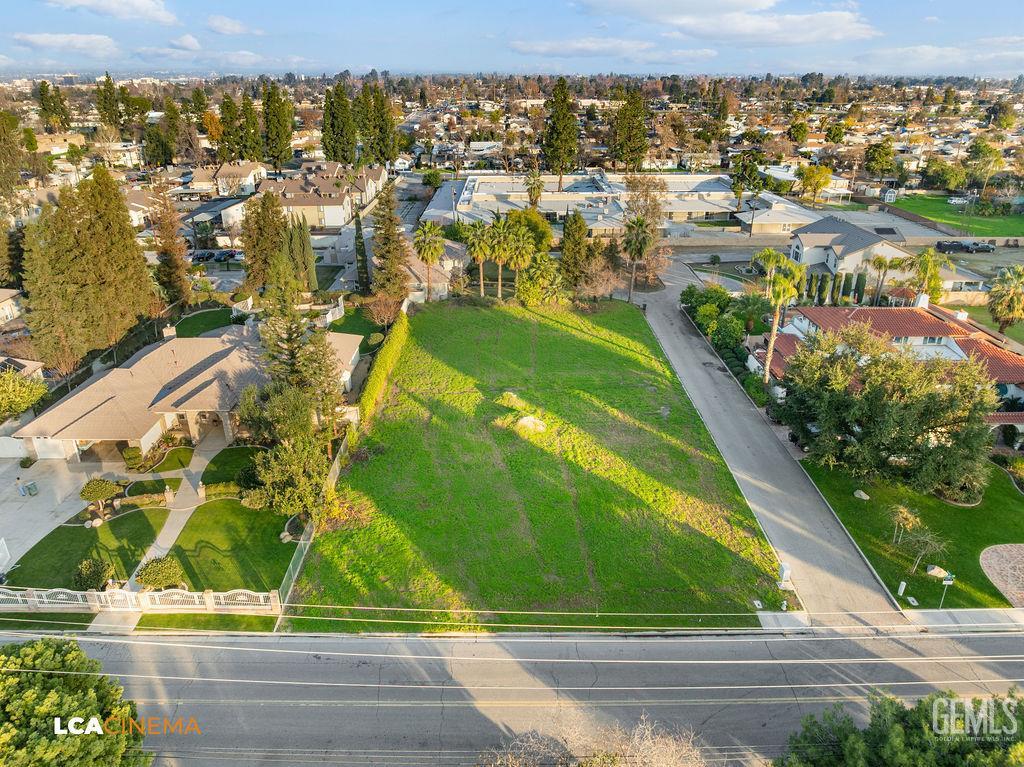 360 Garnsey Avenue, Bakersfield, CA 93309 — photo 9