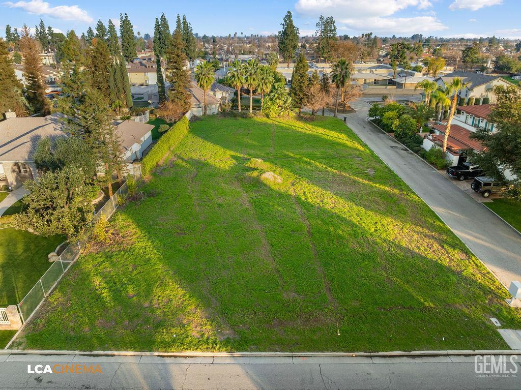 360 Garnsey Avenue, Bakersfield, CA 93309 — photo 1