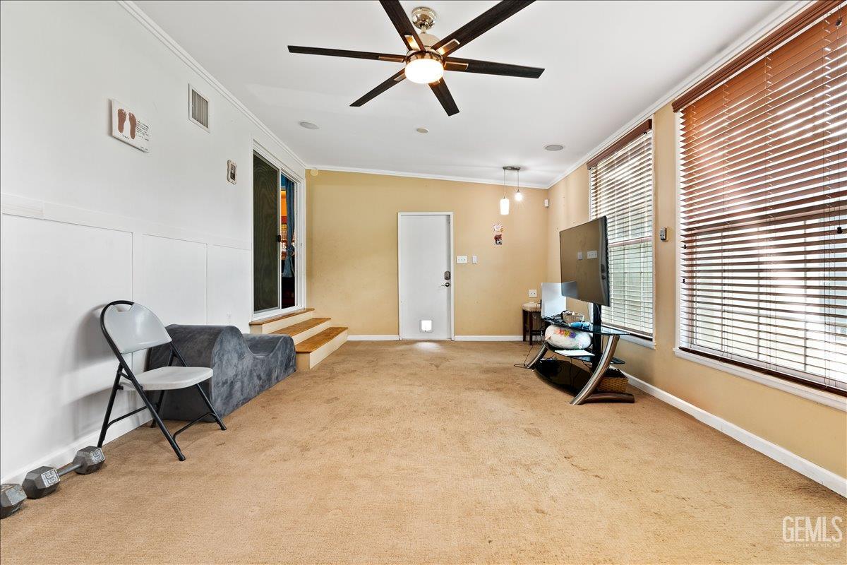 2429 C Street — photo 9