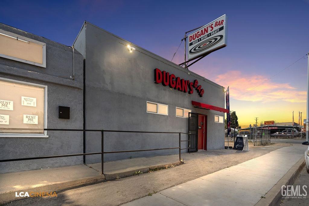 1721 N Chester Avenue