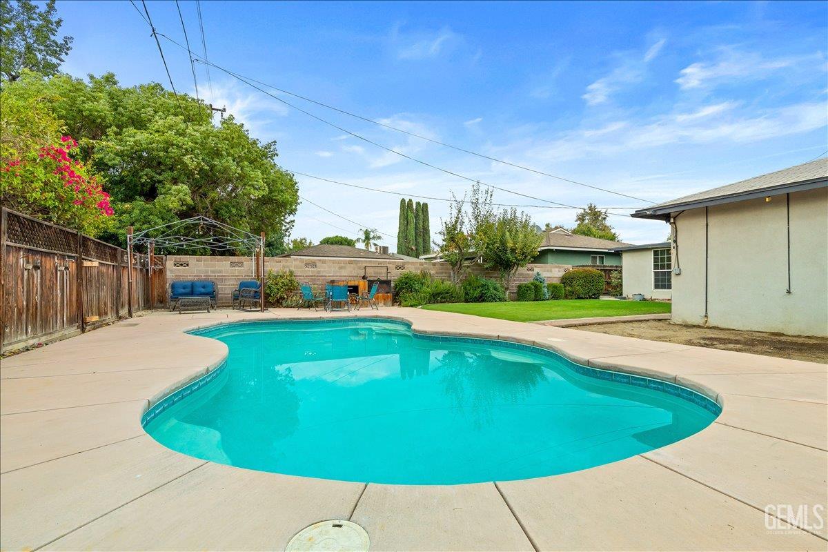 2429 C Street — photo 18