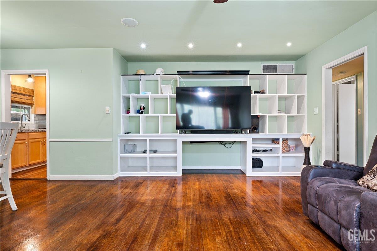 2429 C Street — photo 12