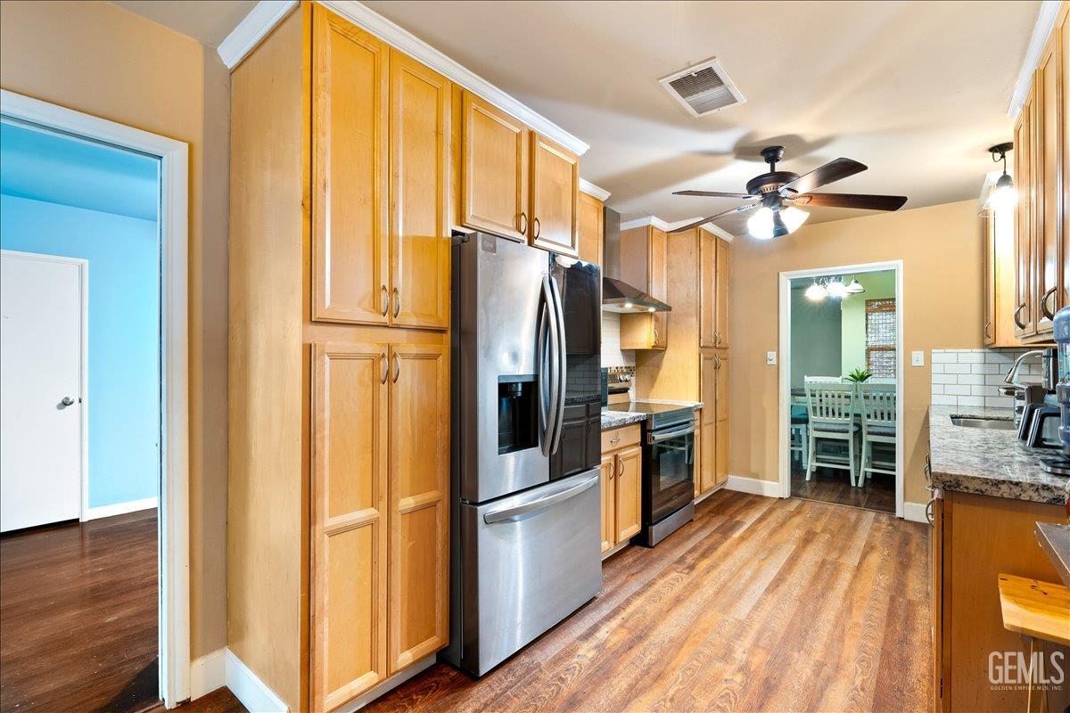 2429 C Street — photo 14