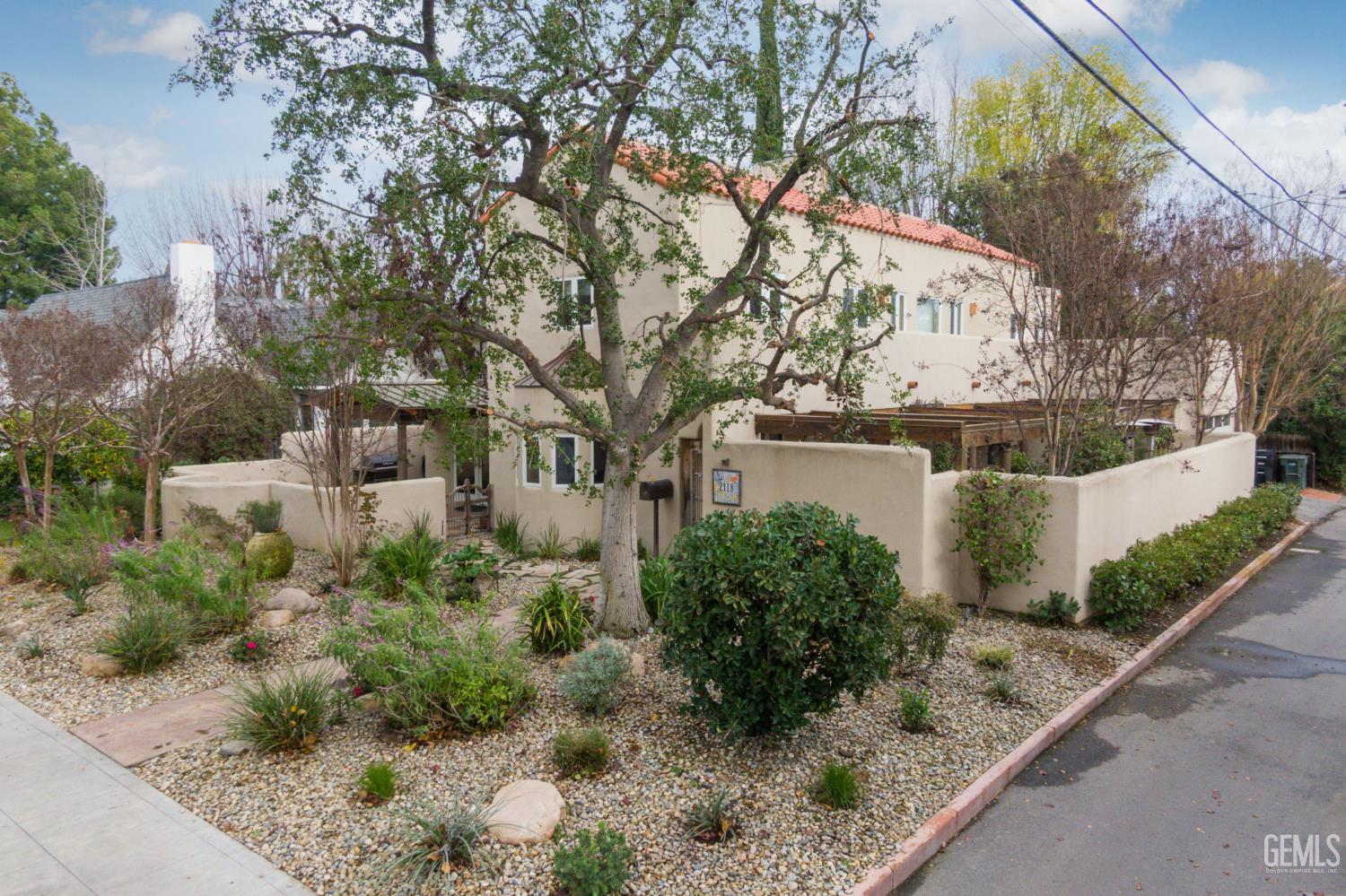 2118 Cedar Street — photo 5