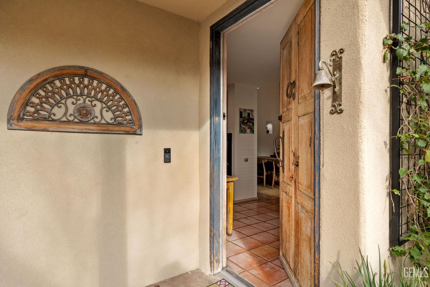 2118 Cedar Street — photo 10