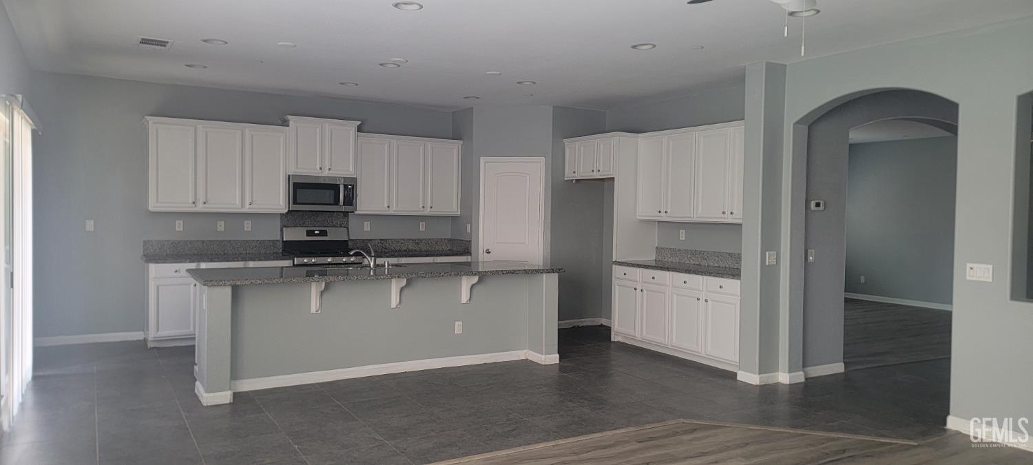6009 Moonstone Peak Drive — photo 8