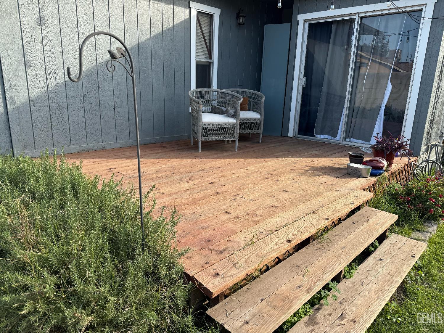 421 Holtby Road — photo 5