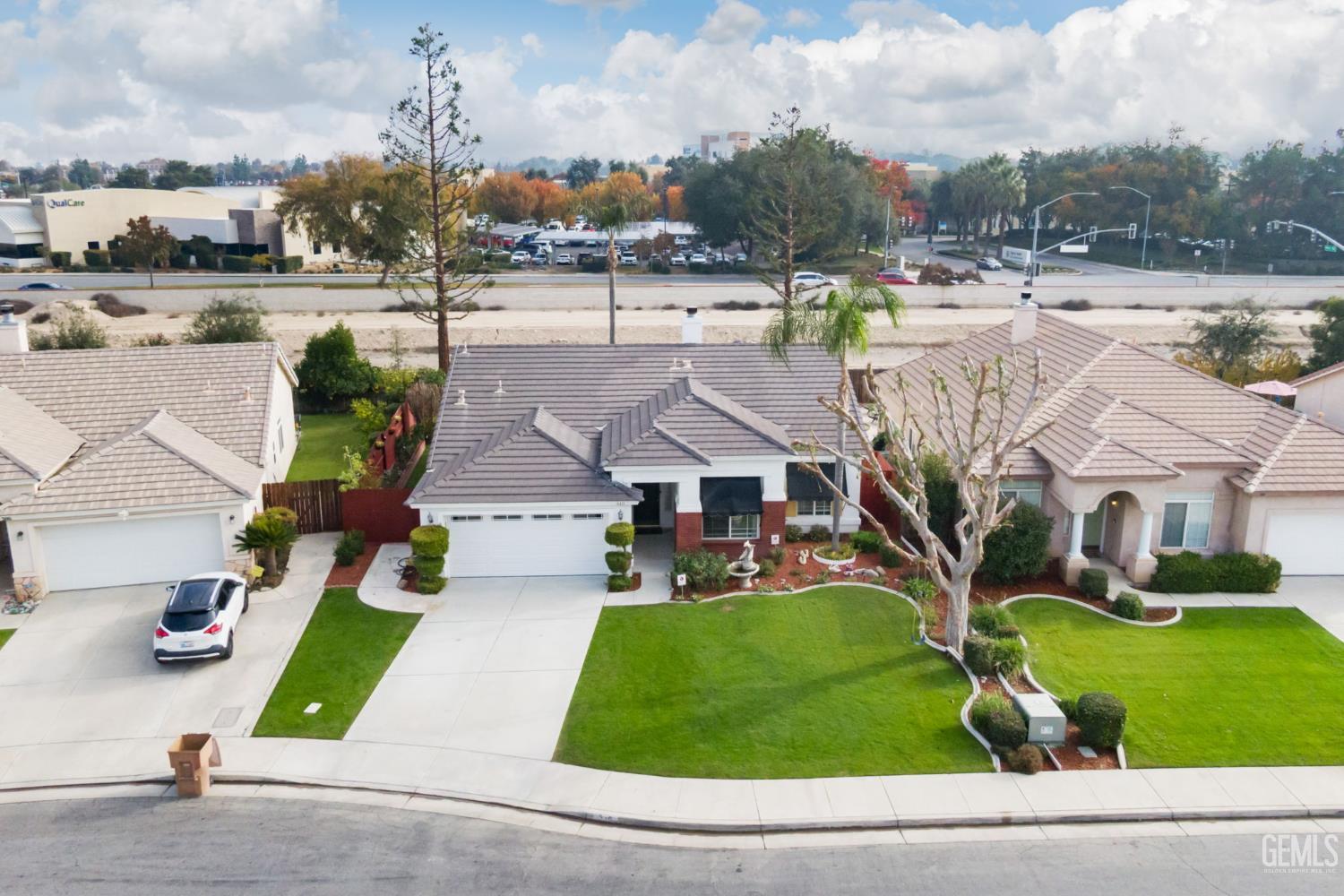 310 Lewisham Street — photo 3