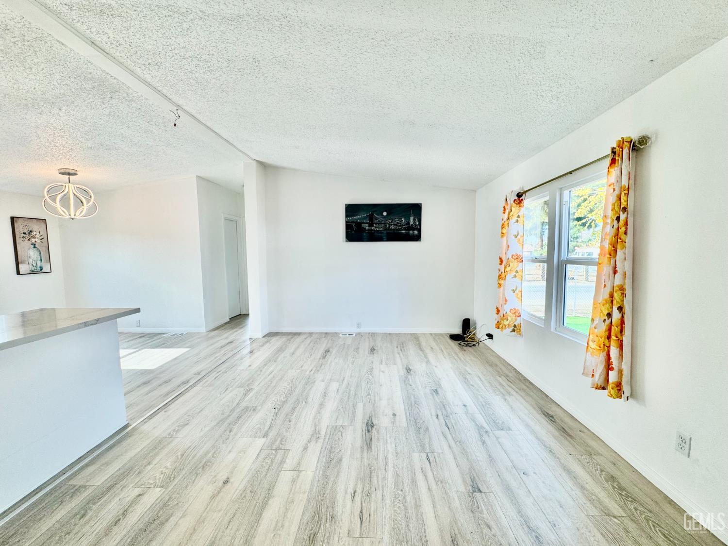 114 Plymonth Avenue — photo 5