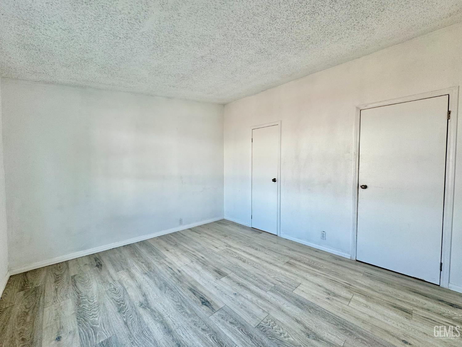 114 Plymonth Avenue — photo 11
